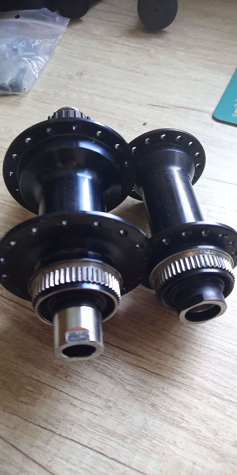 Boost náboje Shimano
