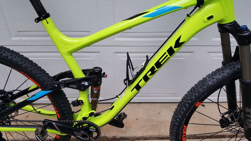 2016 Trek Fuel EX 9 Neon 29er, Fox Float, Dvoji zamykani, boost ram, perfektni stav, zalohove kolo