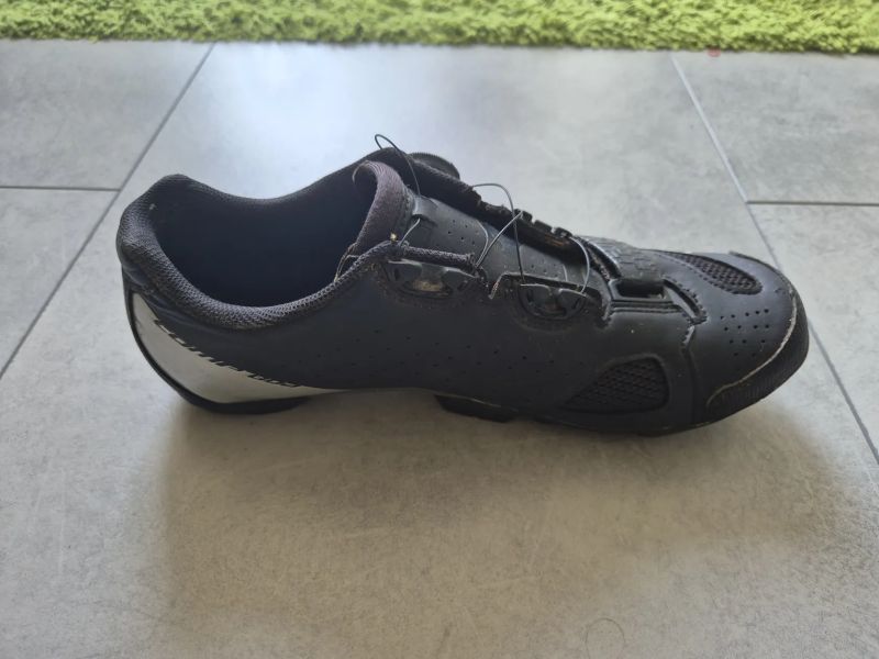 SCOTT MTB tretry vel. 42