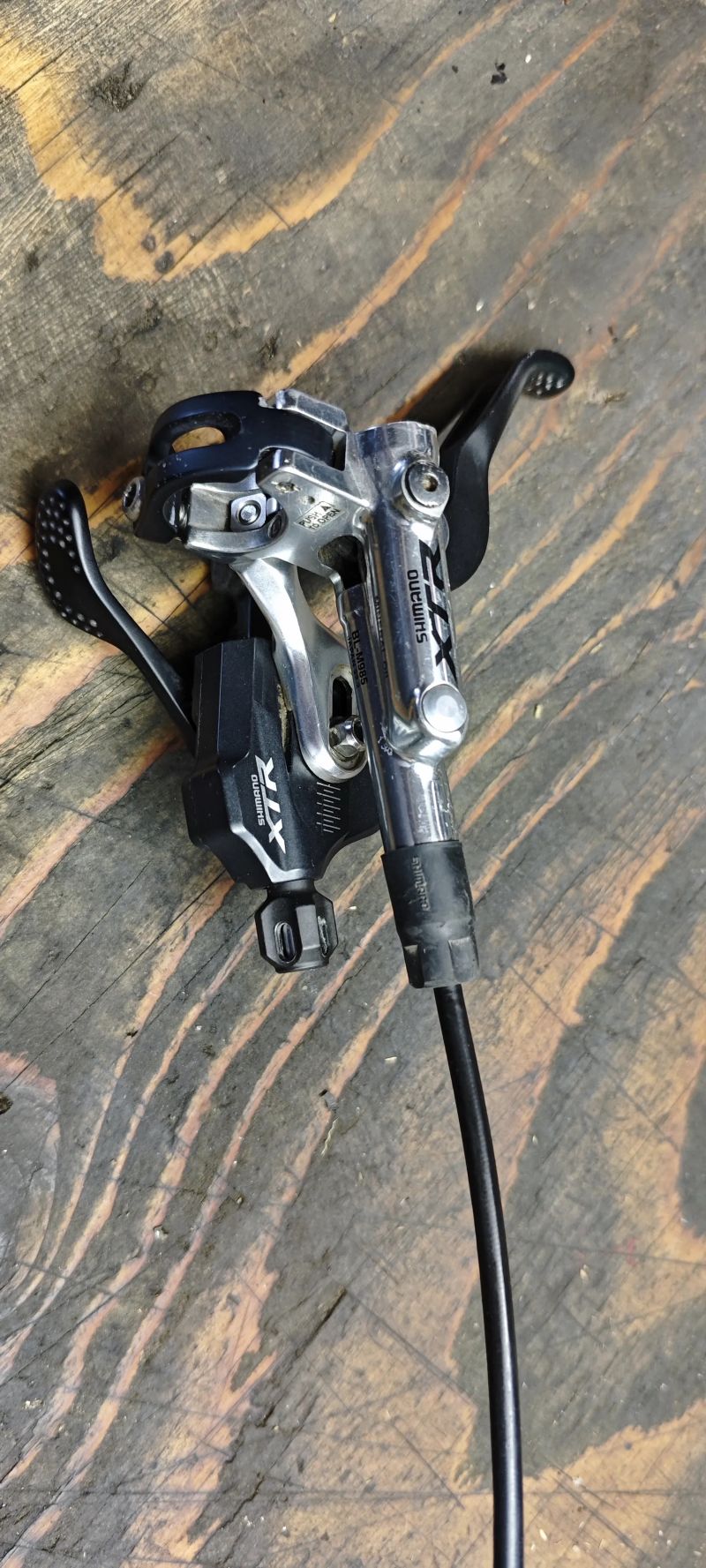 brzdy a řazení XTR M985