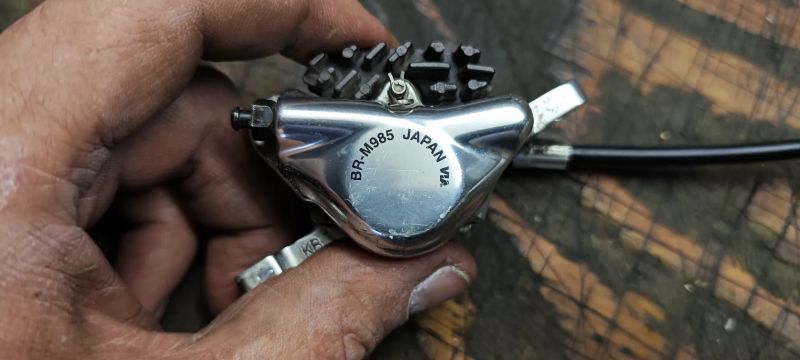 brzdy a řazení XTR M985