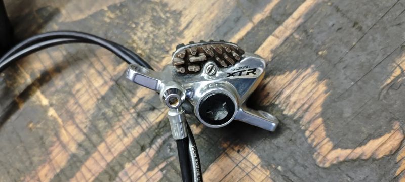 brzdy a řazení XTR M985