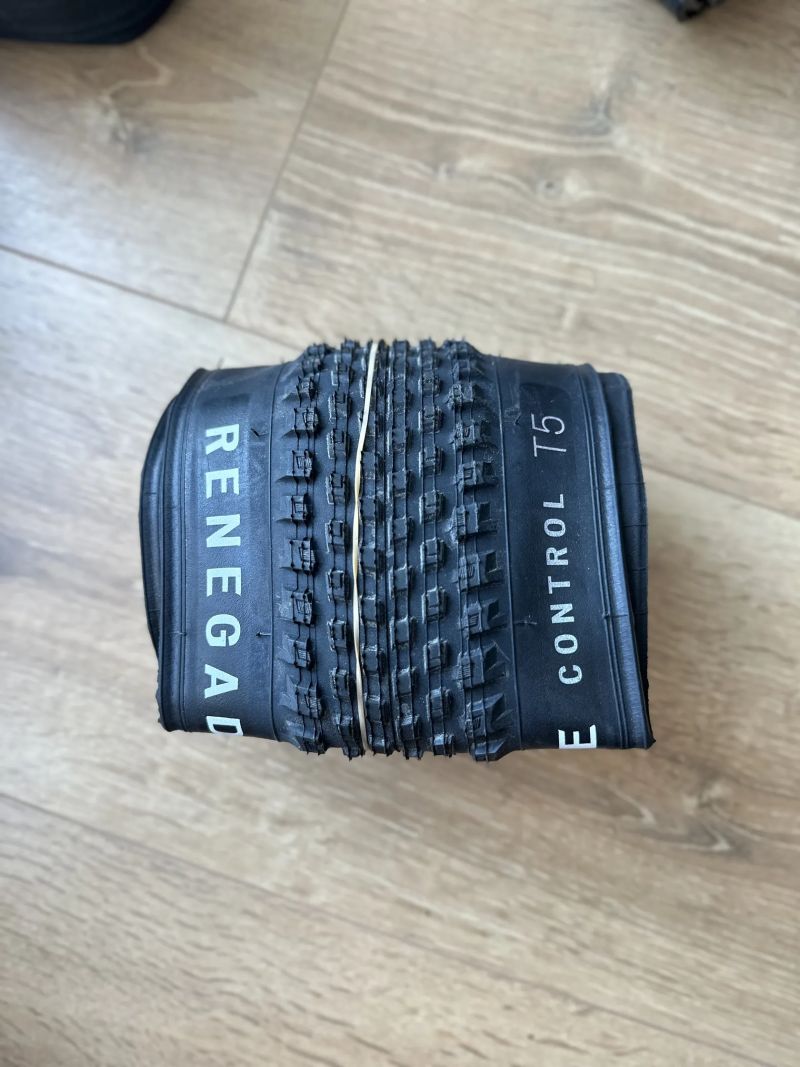 Nový plášť SPECIALIZED RENEGADE CONTROL 29x2.35, T5
