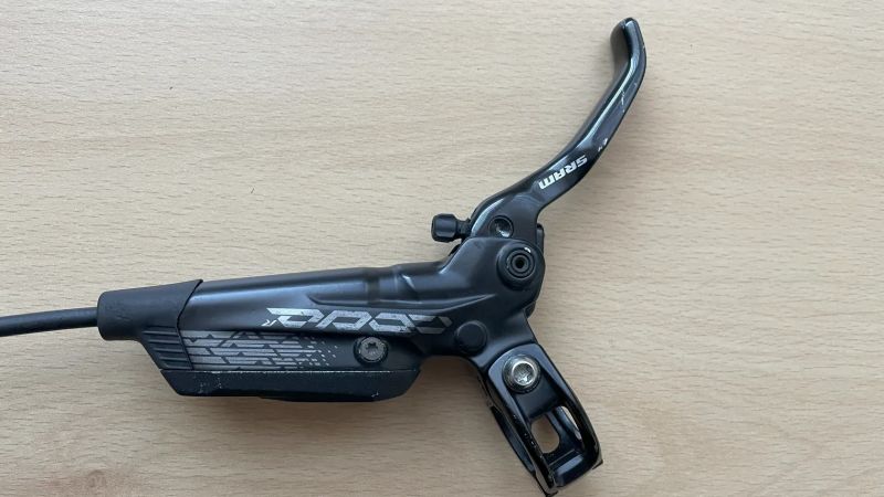 Sram Code R s kotouči velikosti 180 a 200