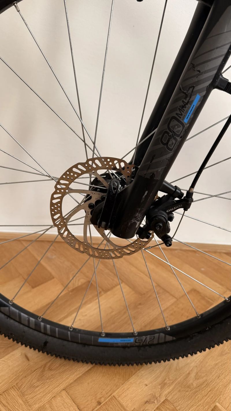 ROCKRIDER 27,5" ST520 V2 vel. L (175cm - 184cm)