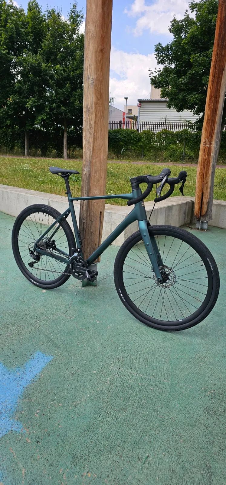 Carver Gravel 230 L-XL-53 cm