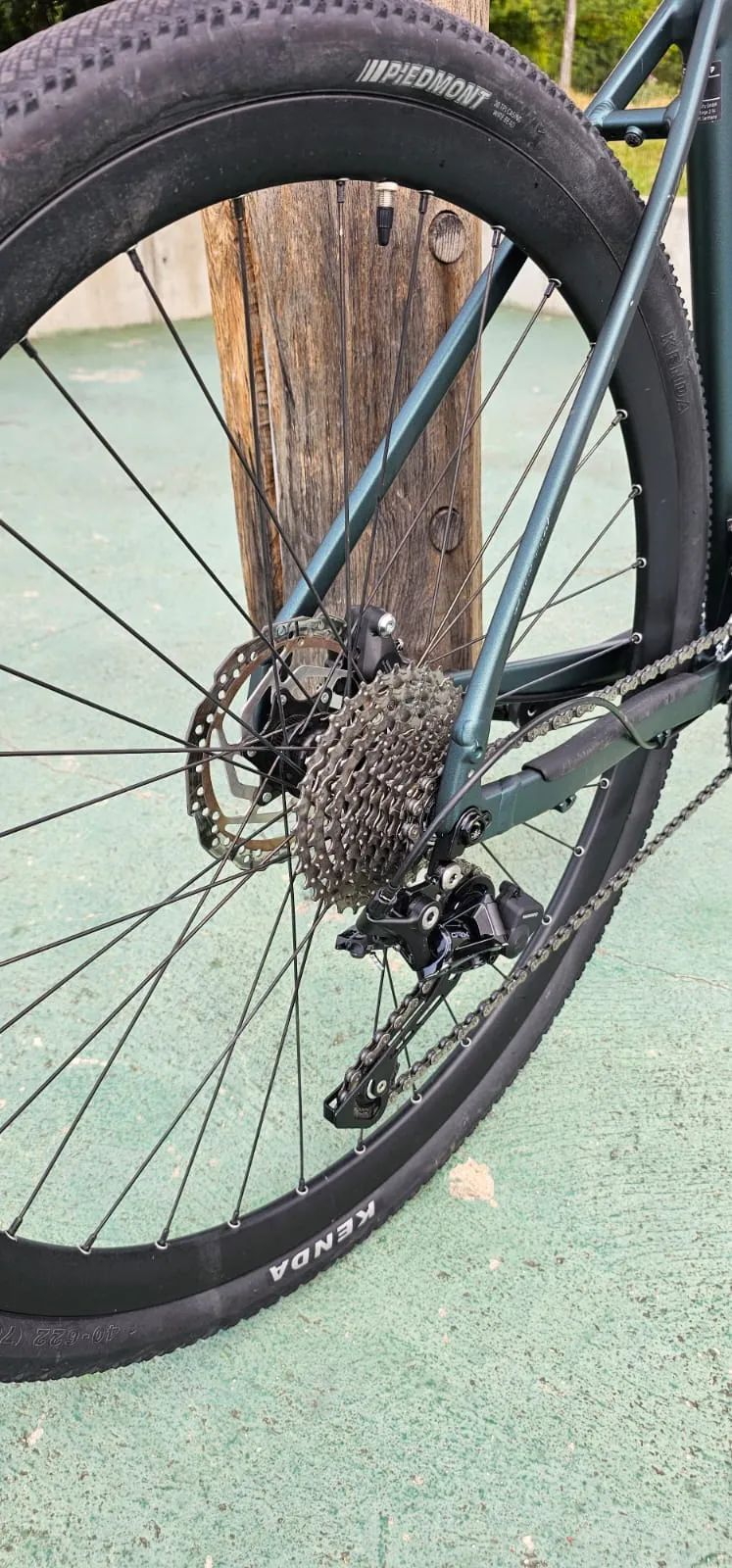 Carver Gravel 230 L-XL-53 cm