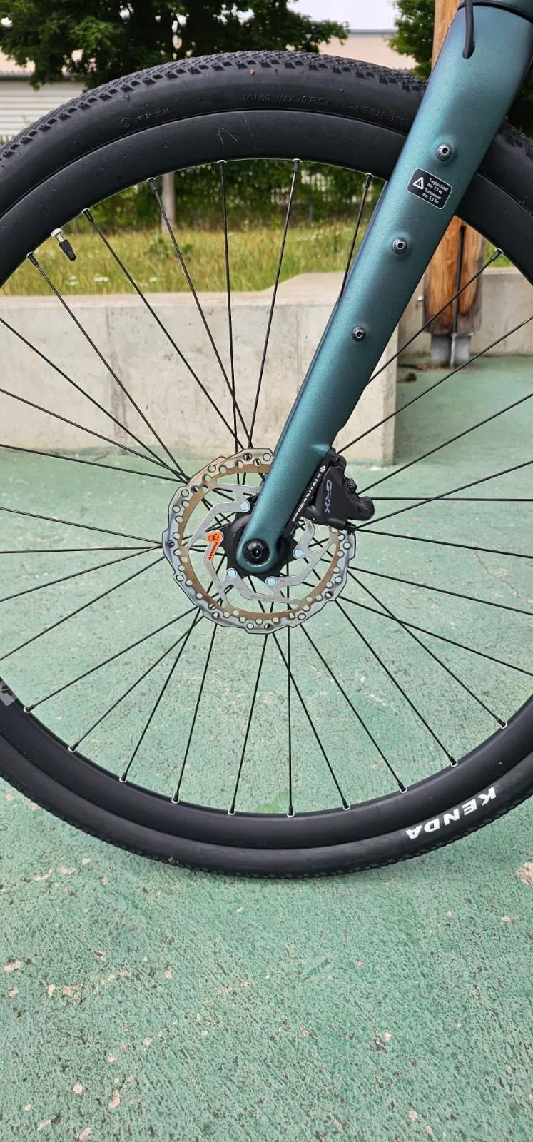 Carver Gravel 230 L-XL-53 cm