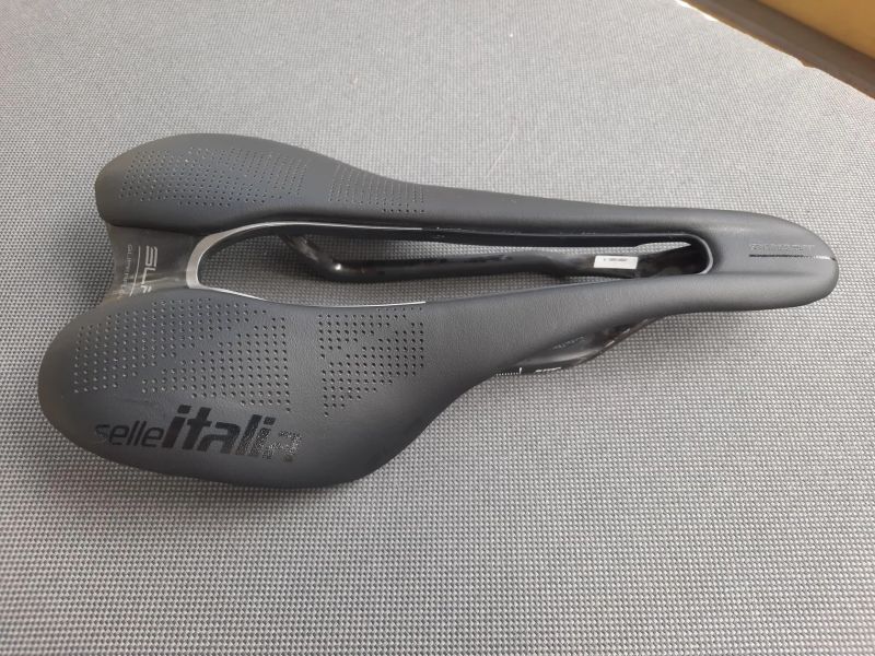 Selle Italia SLR Boost Superflow Kit Carbonio
