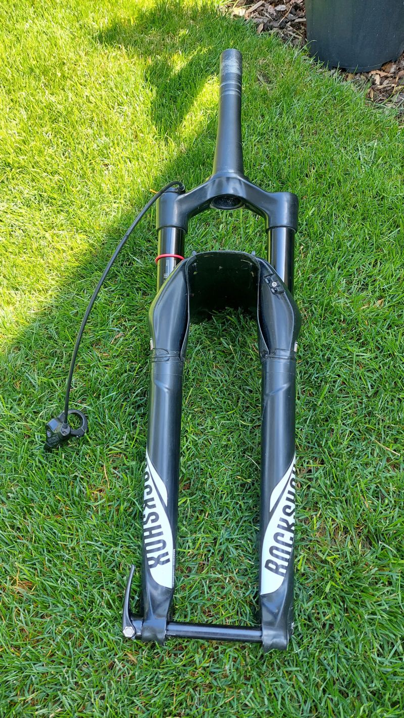 Starší Rockshox SID, 100 mm, 15x100