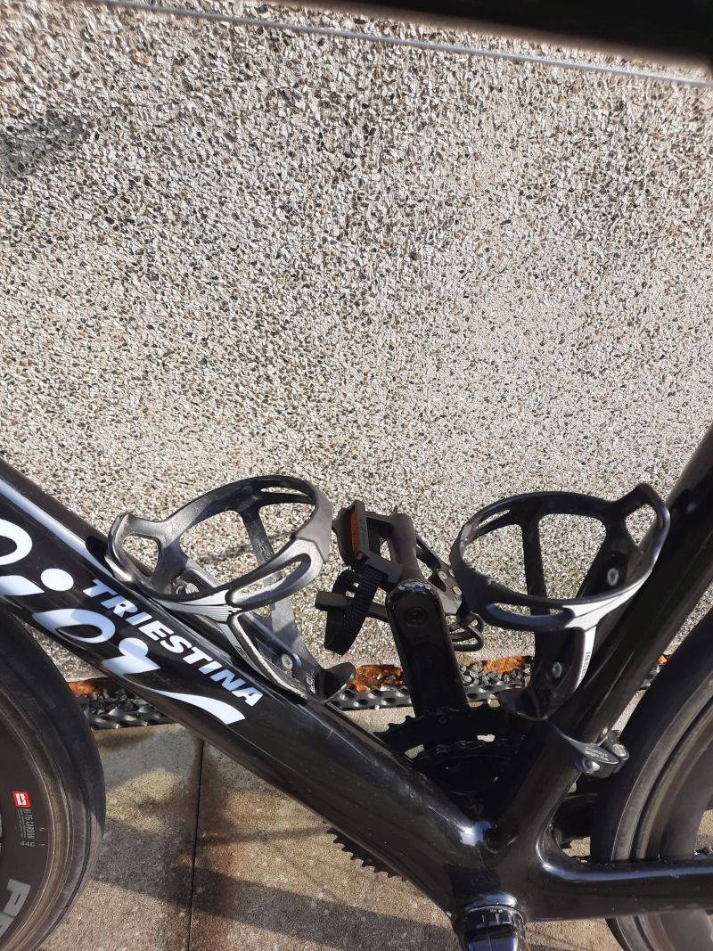 Karbonové kolo na elektrickém řazení Shimano Ultegra