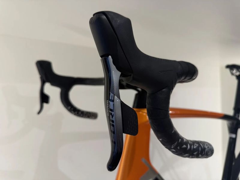 Prodám kolo TREK Émonda SL 7 eTap, vel. 62.