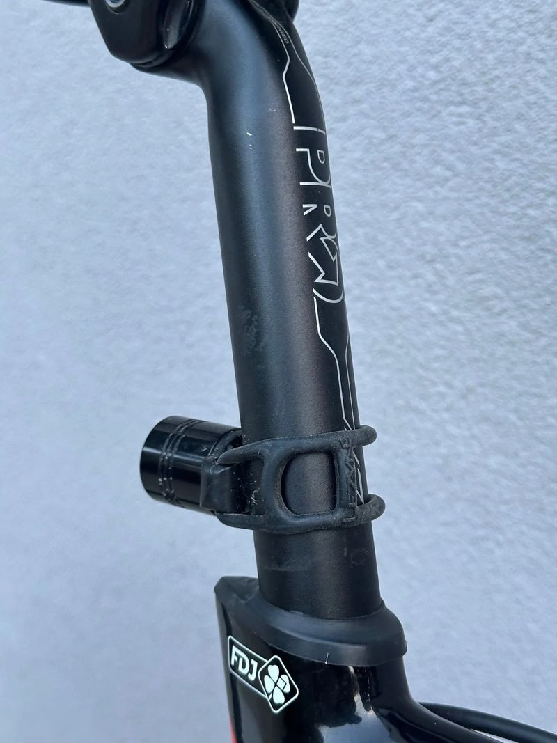 LAPIERRE AIRCODE SL 600 MC FDJ – karbonová raketa na silnici velikost M (175-182cm)