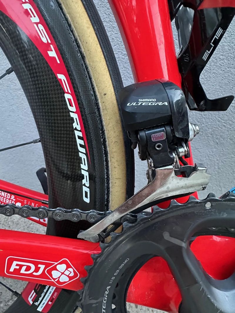 LAPIERRE AIRCODE SL 600 MC FDJ – karbonová raketa na silnici velikost M (175-182cm)