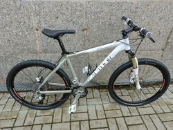 AUTHOR INSTINCT SRAM X7+X9/RST FIRST AIR - VEL.M 17"