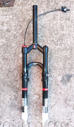 DT Swiss XRC 100 Carbon