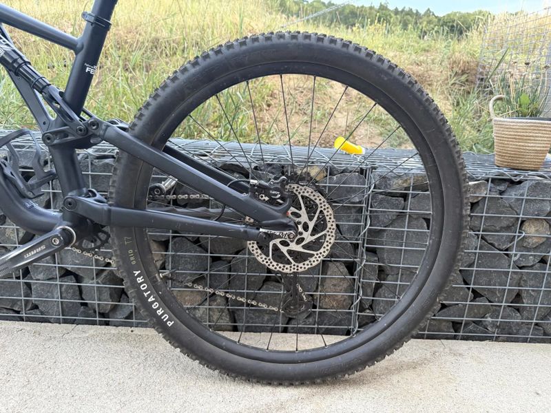 Specialized stumpjumper Alloy D4