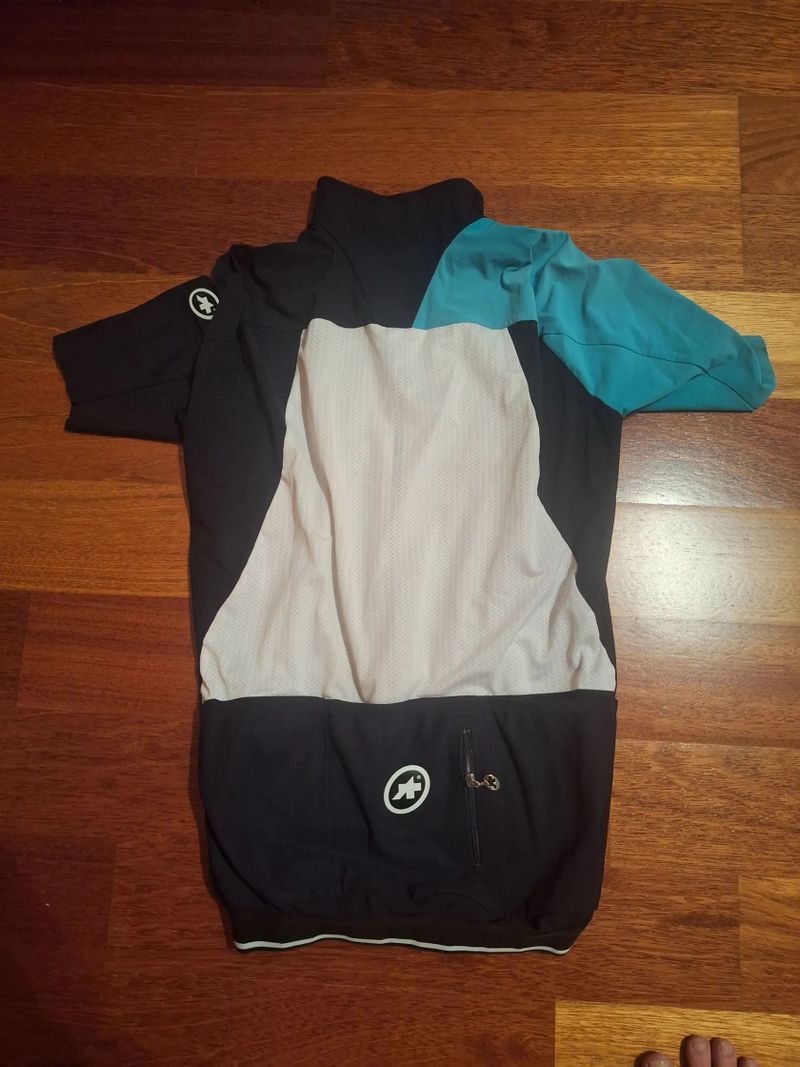 Assos AMG Petronas (vel. L) 