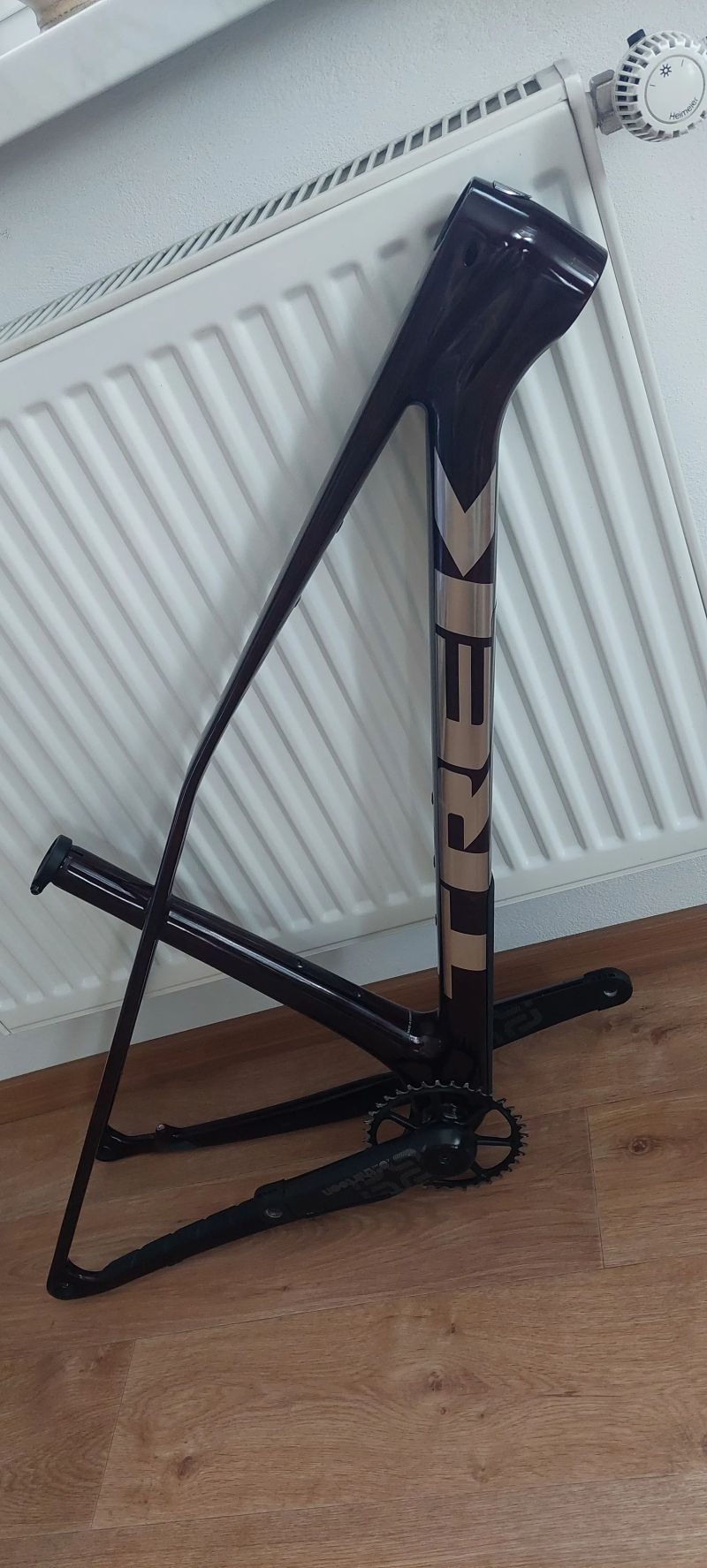 Rámový set Procaliber 3 2025