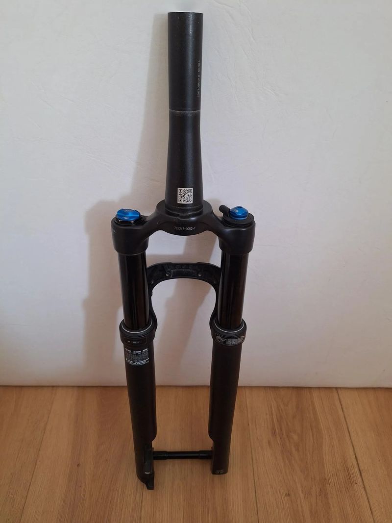 PRODÁM FOX 32 100mm
