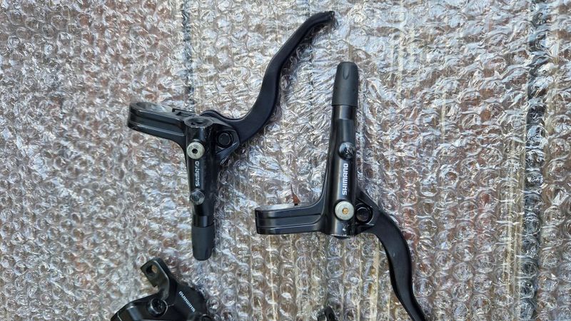 Shimano Brzdy MT-410