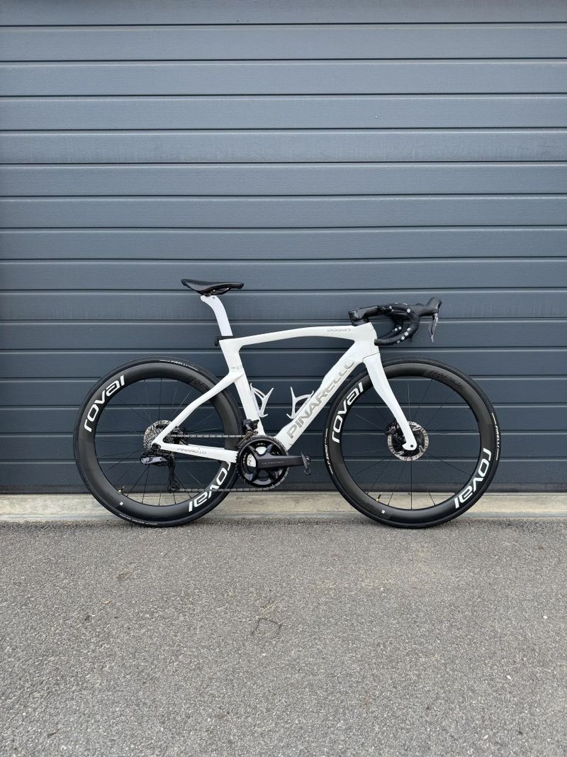 Pinarello dogma F vel. 53 (110mm), lze prodat i samotné výplety, sadu