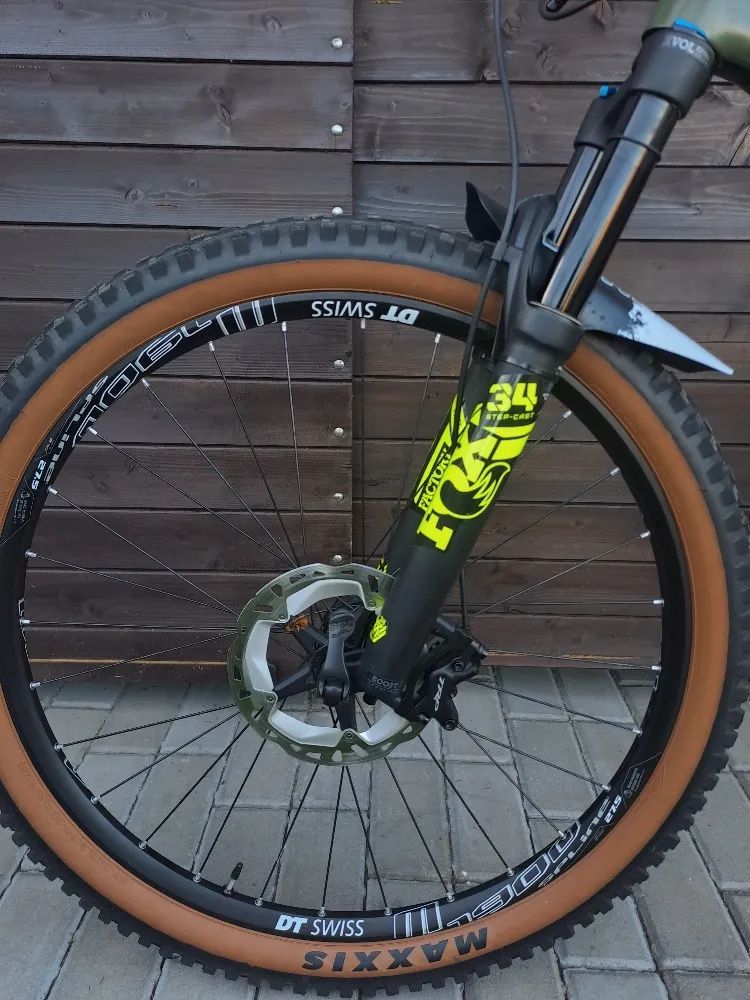 Zánovní v TOP stavu enduro bike Norco Optic ve velikosti M / kola 27,5er pro ženu nebo dítě / FOX