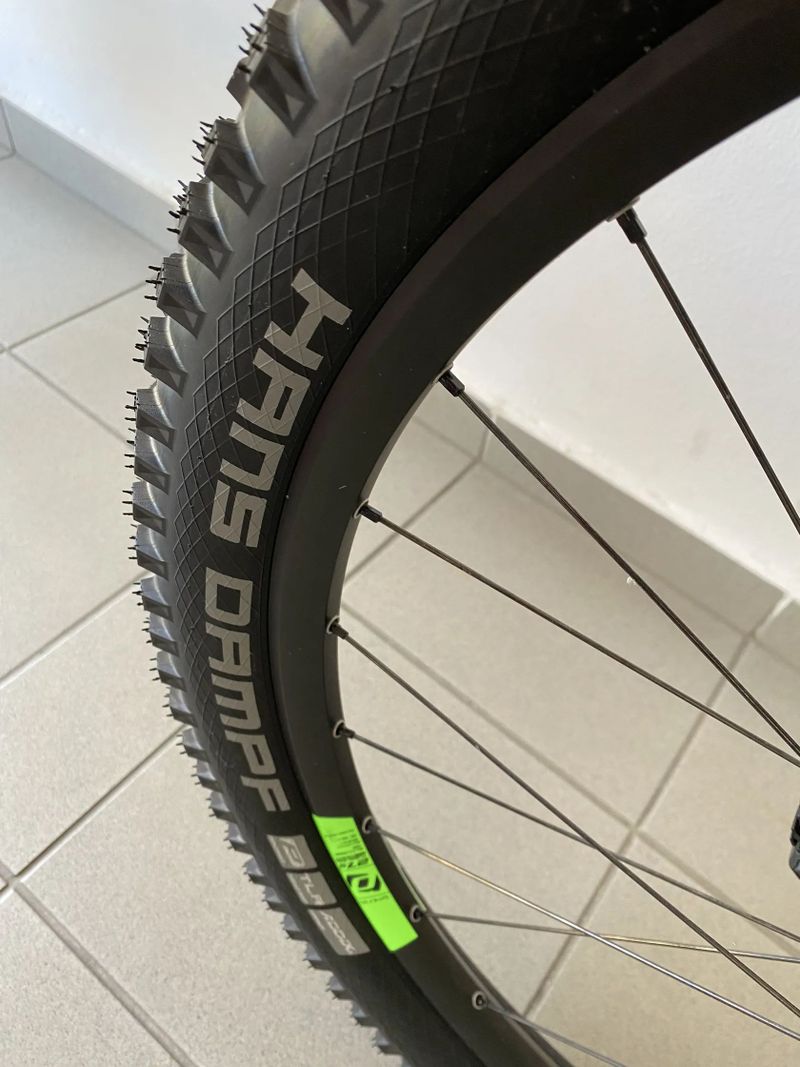 Scott Genius 710 Carbon