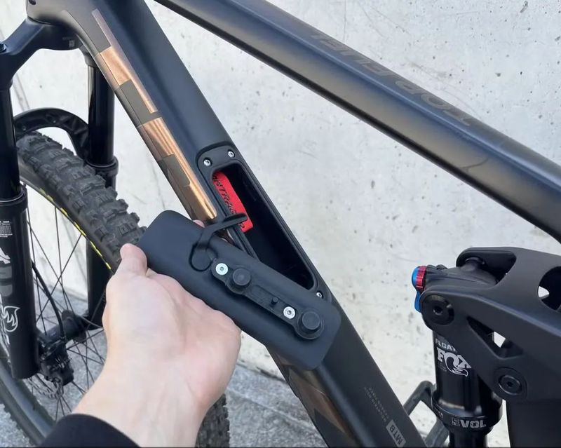 Rámové sada Trek Top Fuel 9.7