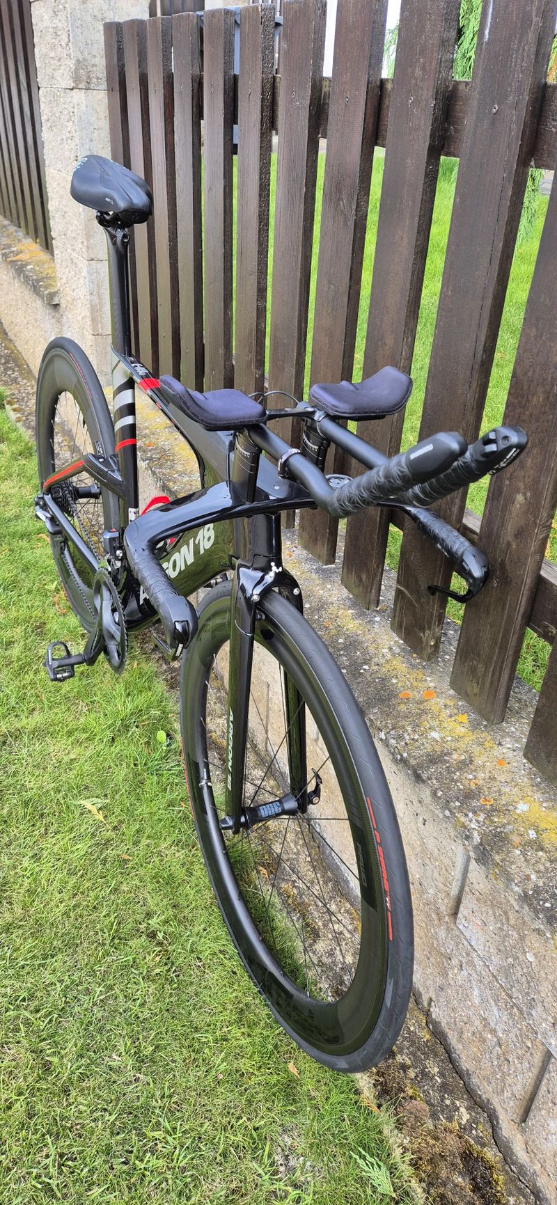 Prodám triatlonové kolo Argon 18 E-119tri, velikost M (Ultegra Di2 + wattmetr)