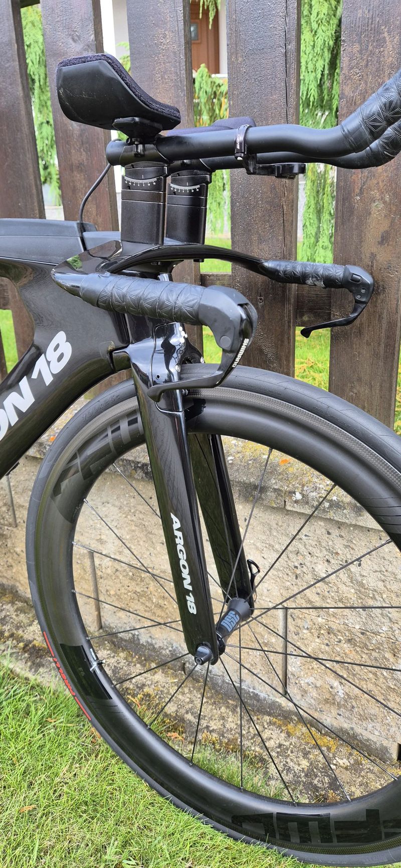 Prodám triatlonové kolo Argon 18 E-119tri, velikost M (Ultegra Di2 + wattmetr)
