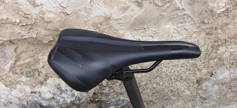 Orbea Terra H30 zánovní gravel 