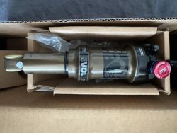 FOX FLOAT SL Rear Shock - Factory | Air | EVOL LV | Trunnion | Remote Type - 165x45mm