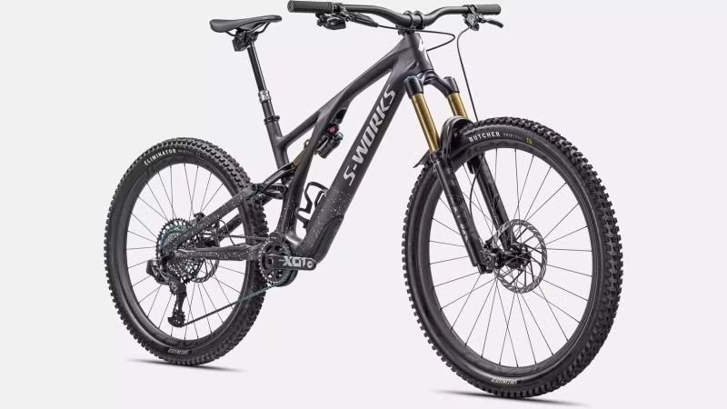 Prodám Specialized S-Works Stumpjumper EVO. Najeto 30 km. Perfektní stav.