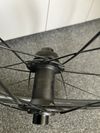 Zapletena kola Bontrager Aeolus Elite 35