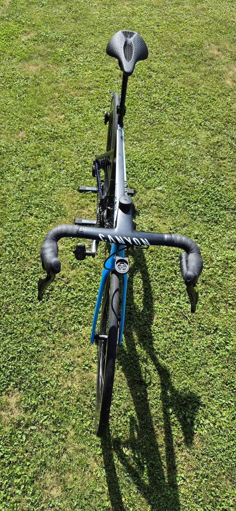 Canyon AEROAD CF SLX Disc 9 DI2 R9100 (nejvyšší řada)