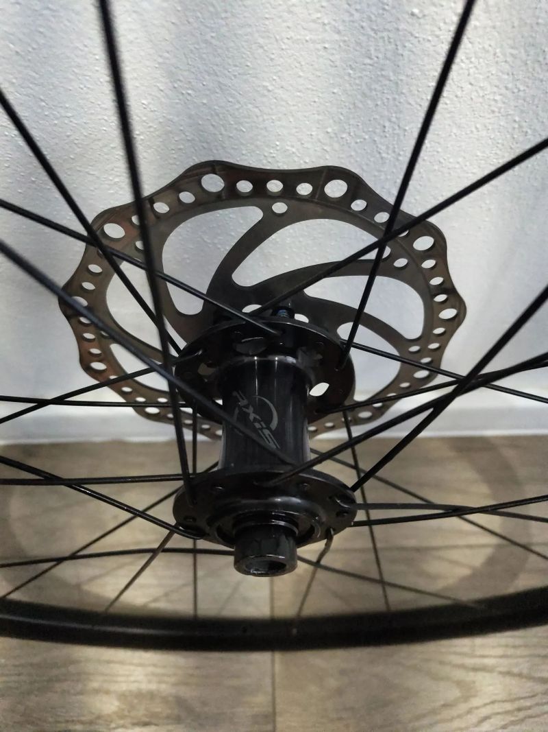 Specialized Axis 