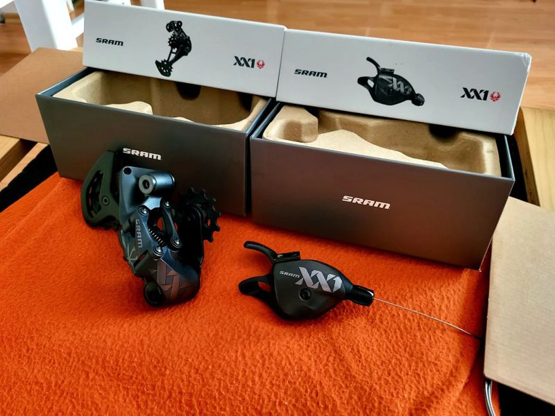 Nová Sada Sram XX1 Eagle Lunar Grey 12s (AKCIA)