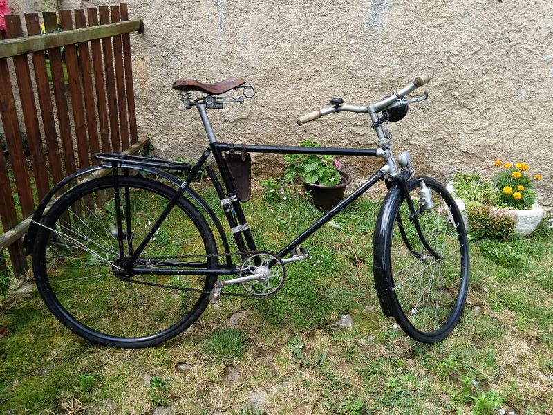 Veterán dámské kolo NSU