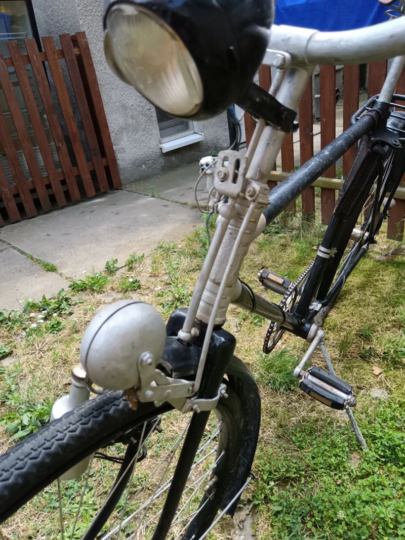 Veterán dámské kolo NSU