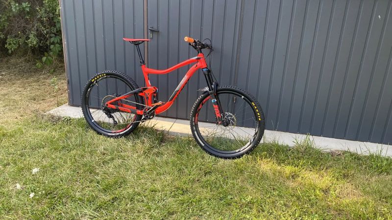 Giant Trance 2