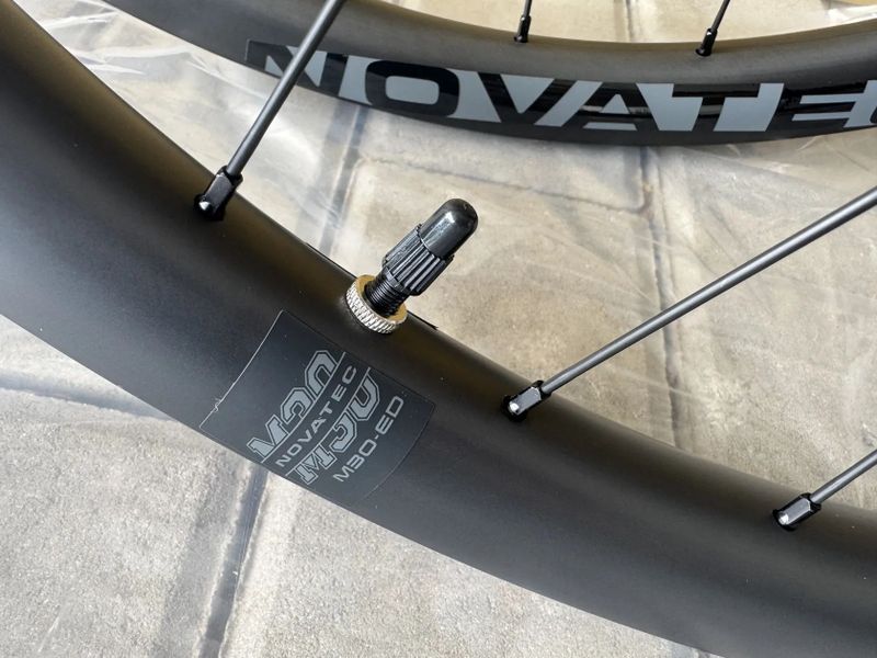 Sada kol NOVATEC M30 carbon 29" - nove