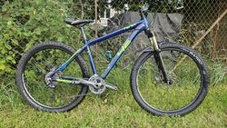 4EVER FEVER, 27,5", vel. M, hydraulické kotoučové brzdy, vzduchová vidlice