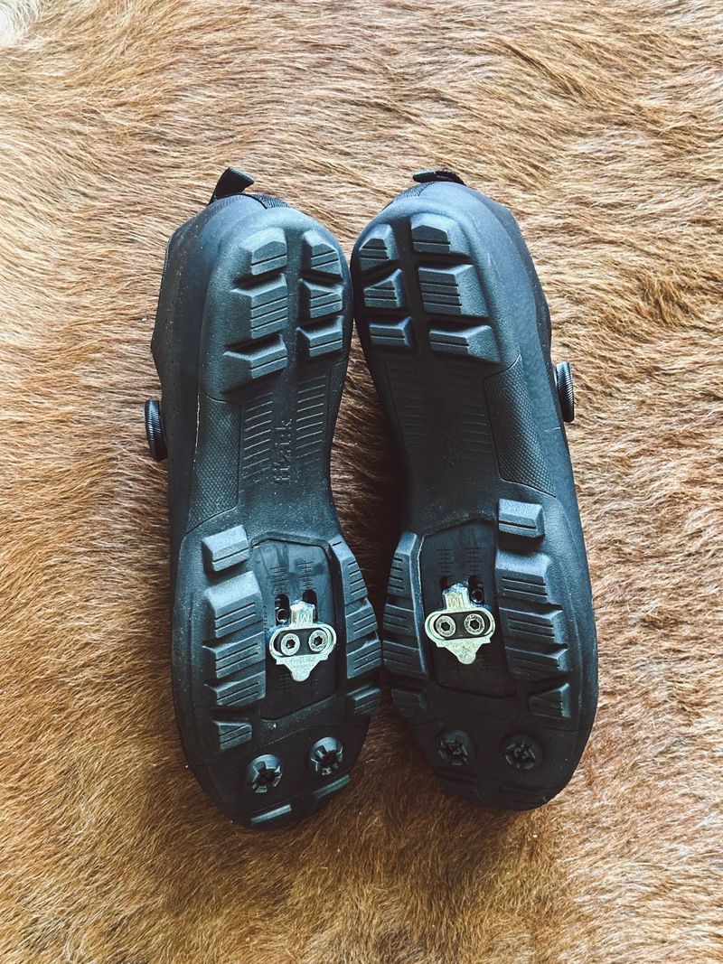FIZIK SHOES TERRA ATLAS BLACK Tretry - Vel. 44,5