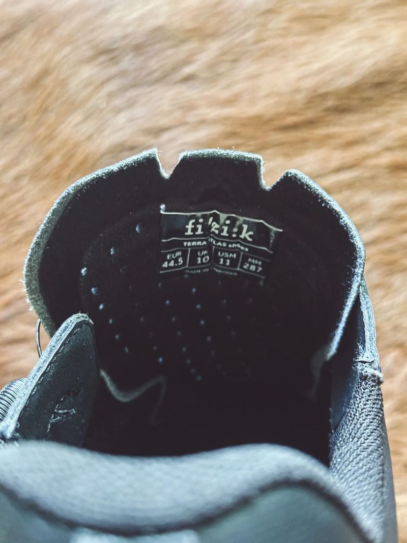 FIZIK SHOES TERRA ATLAS BLACK Tretry - Vel. 44,5