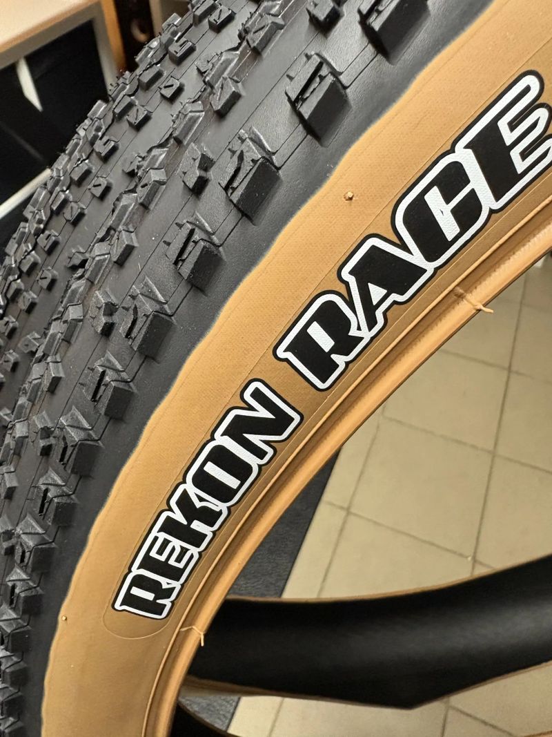 Maxis Rekon Race 29x2.4