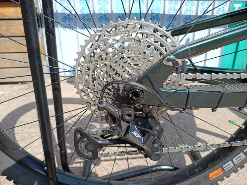 SCOTT SPARK 930 GREEN vel. L, model 2023, zakoupeno 04/2023
