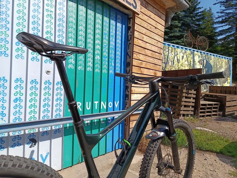 SCOTT SPARK 930 GREEN vel. L, model 2023, zakoupeno 04/2023
