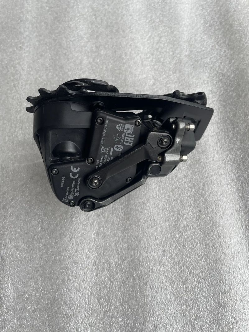 Sram Rival eTap AXS D1 přehazovačka Max 36T