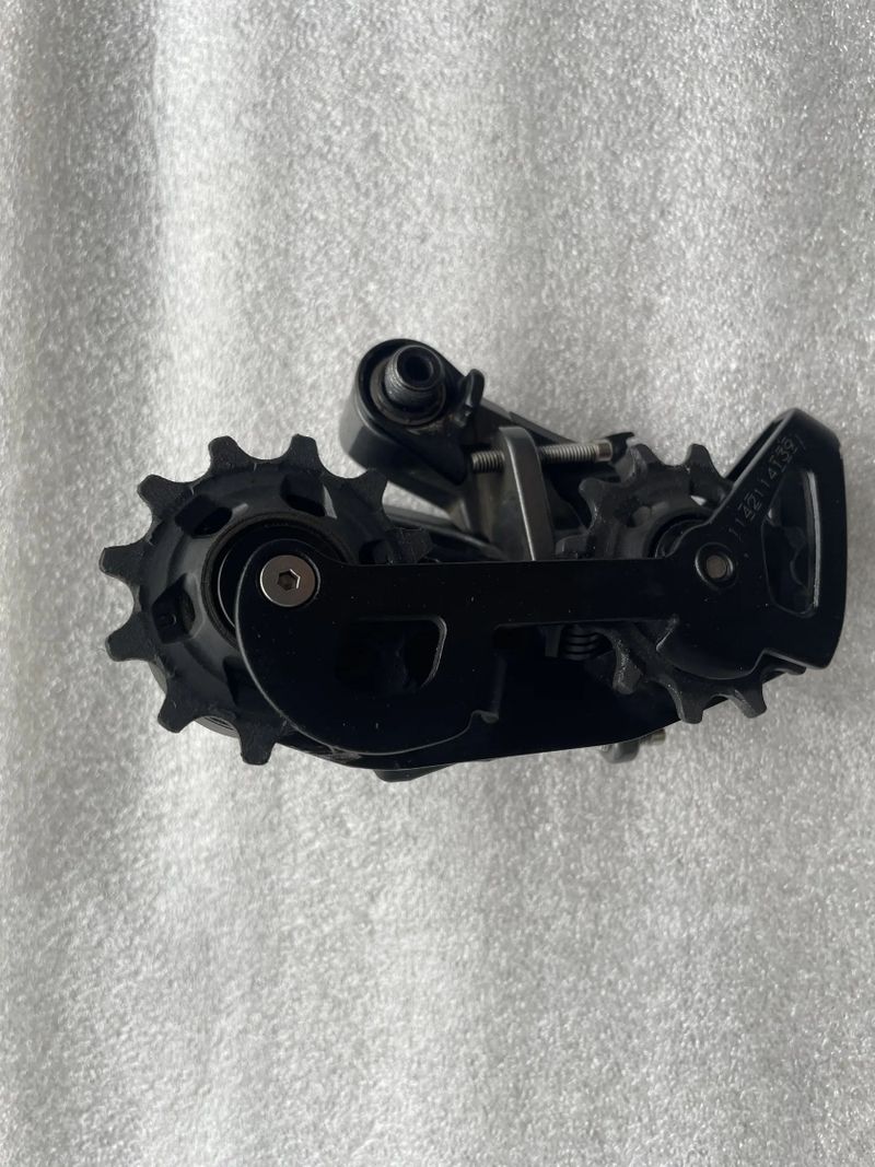 Sram Rival eTap AXS D1 přehazovačka Max 36T